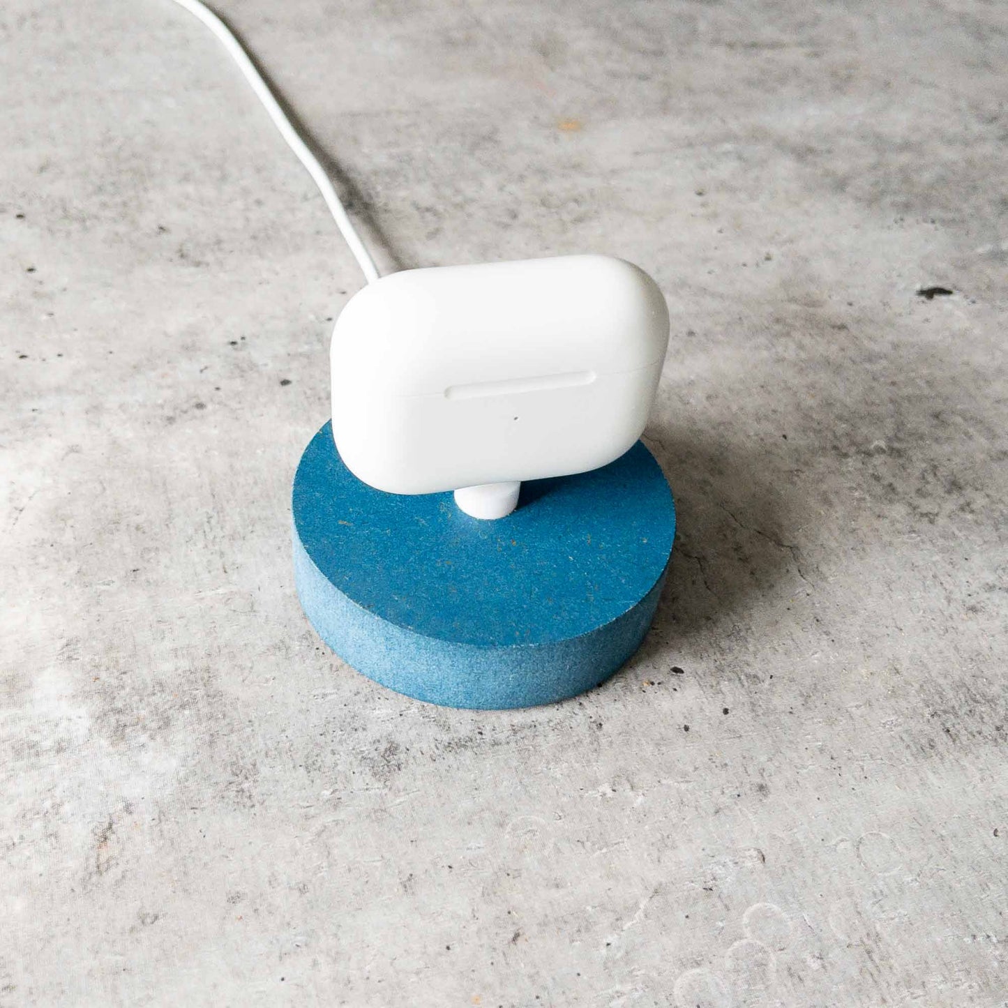 Minimalist Charging Stand