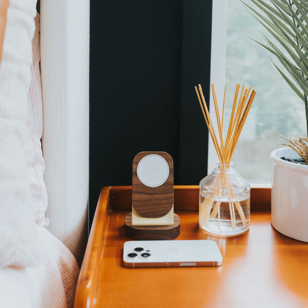 Mag Charging Stand - Walnut/Brass with Weighted Base