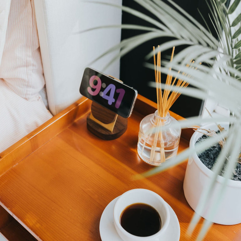 Mag Charging Stand - Walnut/Brass with Weighted Base
