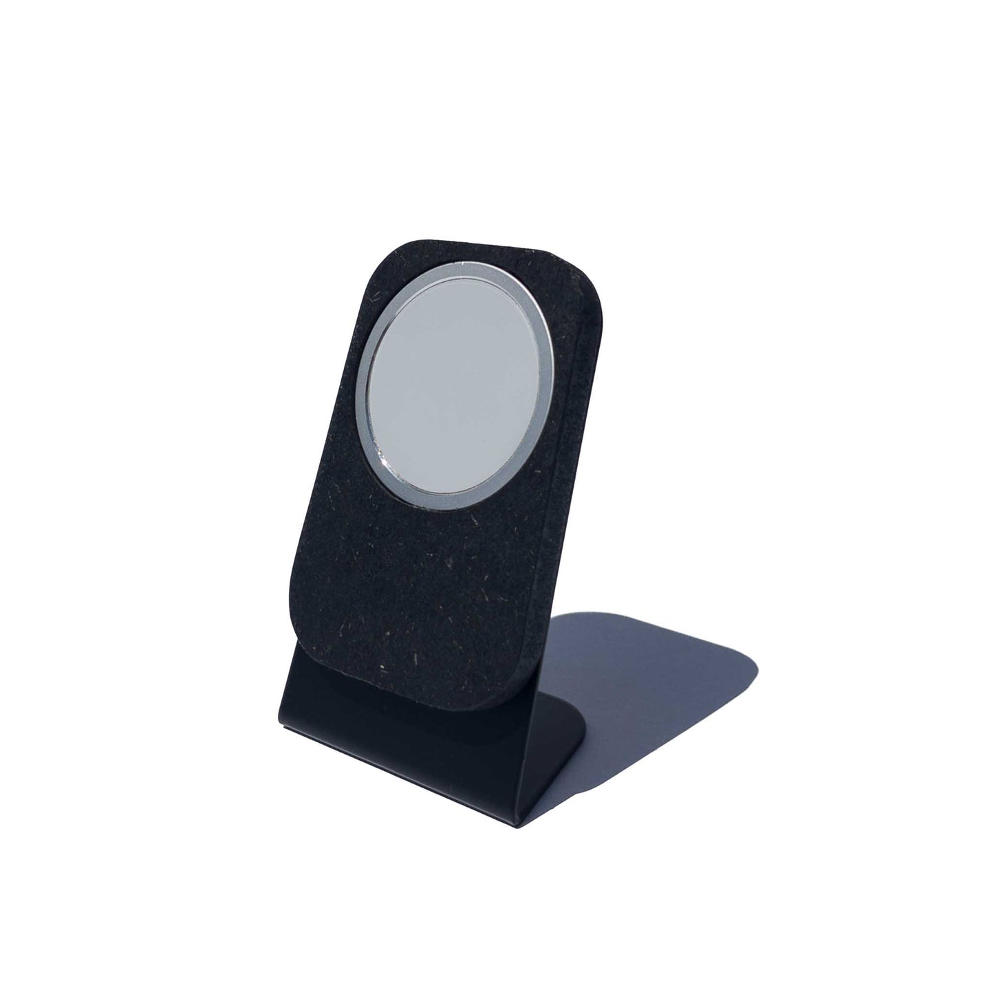 MagSafe Stand - Black on Black