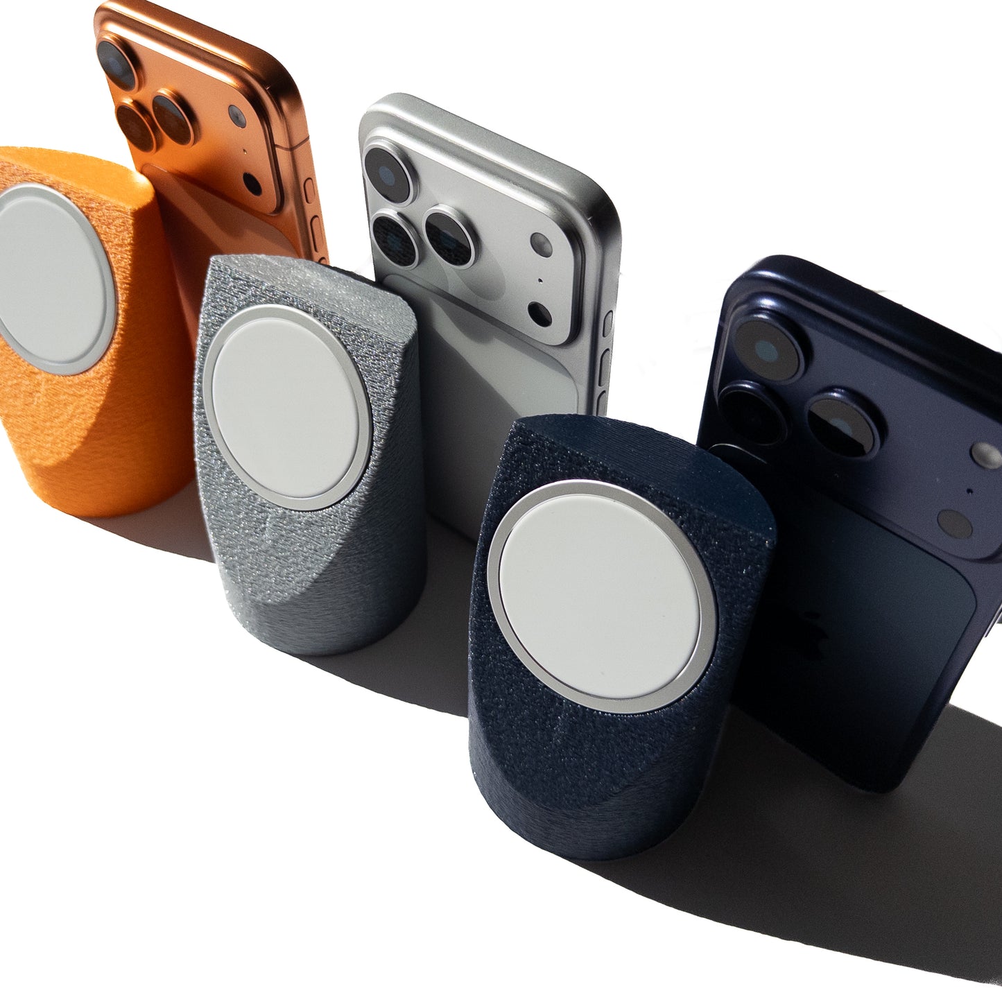 MagSafe Charging Stand - iPhone 17 Pro Colors