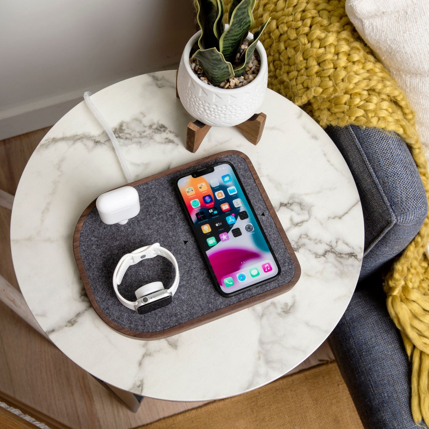 3-in-1 Charging Station with Lightning or USB-C