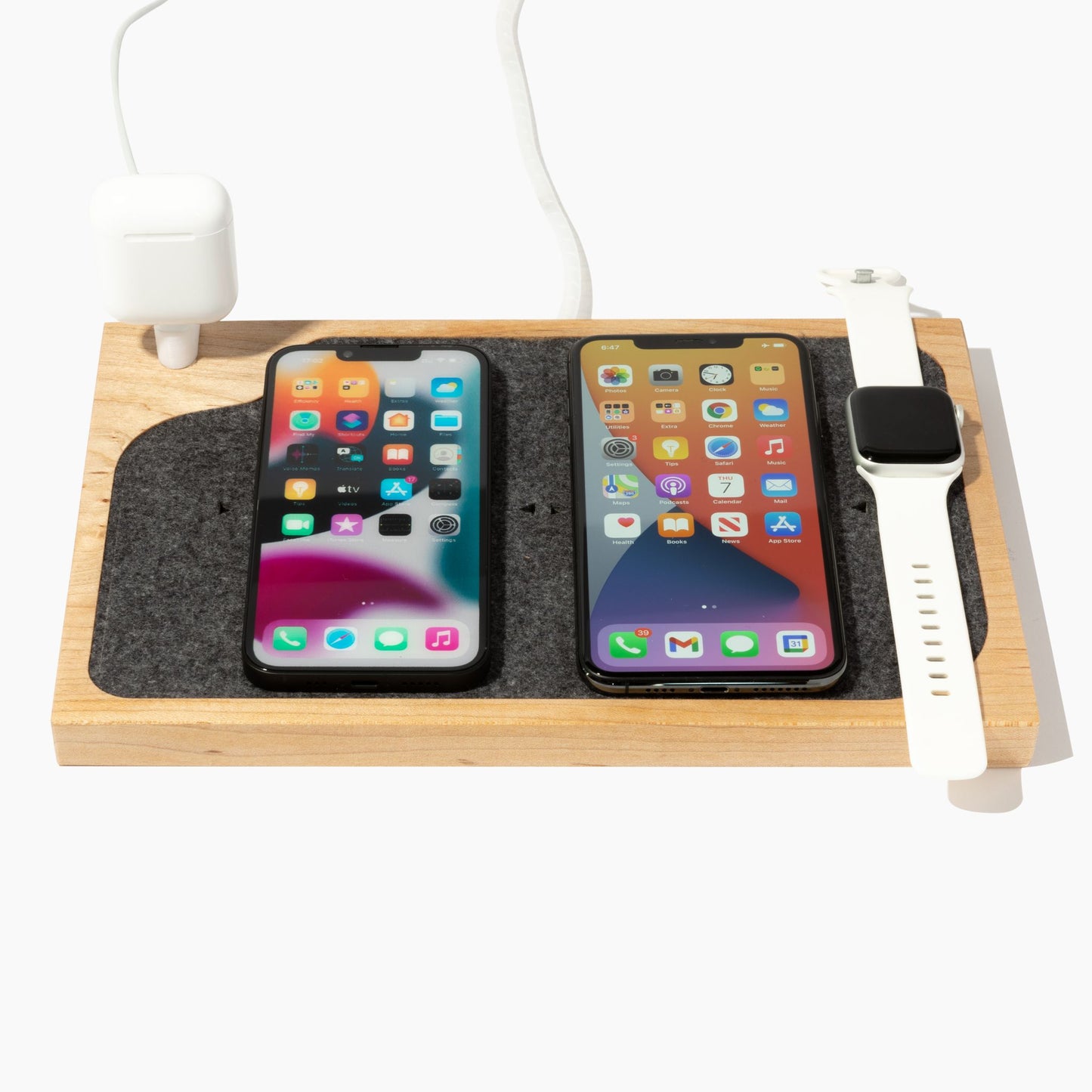 Customizable Docking Station for 1-4 Devices in Maple